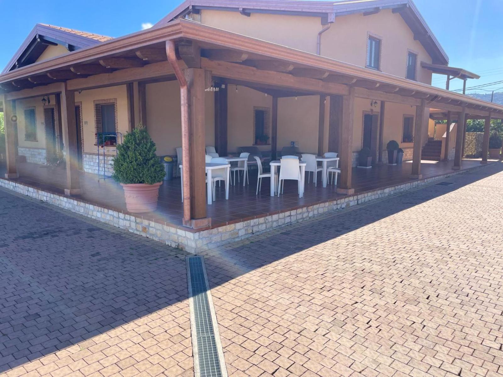 Agriturismo ALBACHIARA Bisignano Exterior foto